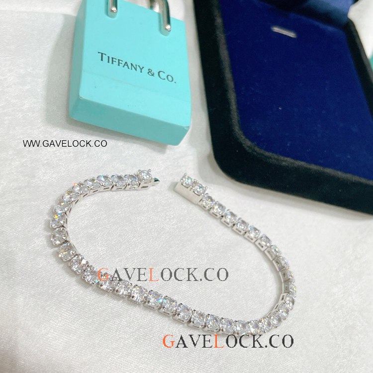 Tifffany Iced Out Bracelet 17cm